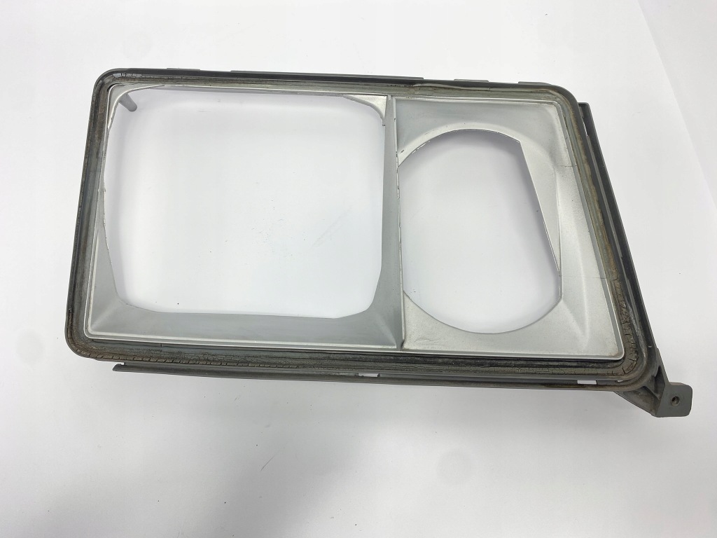 Рамка плафон фара перед передняя правая правый mercedes w124 hella в Украине