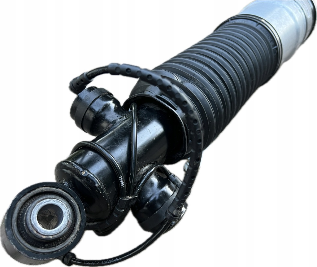 Оригинальный номер bmw 7 f01 f02 f03 f04 амортизатор пневматический задний  задний правый 6858812 Цена