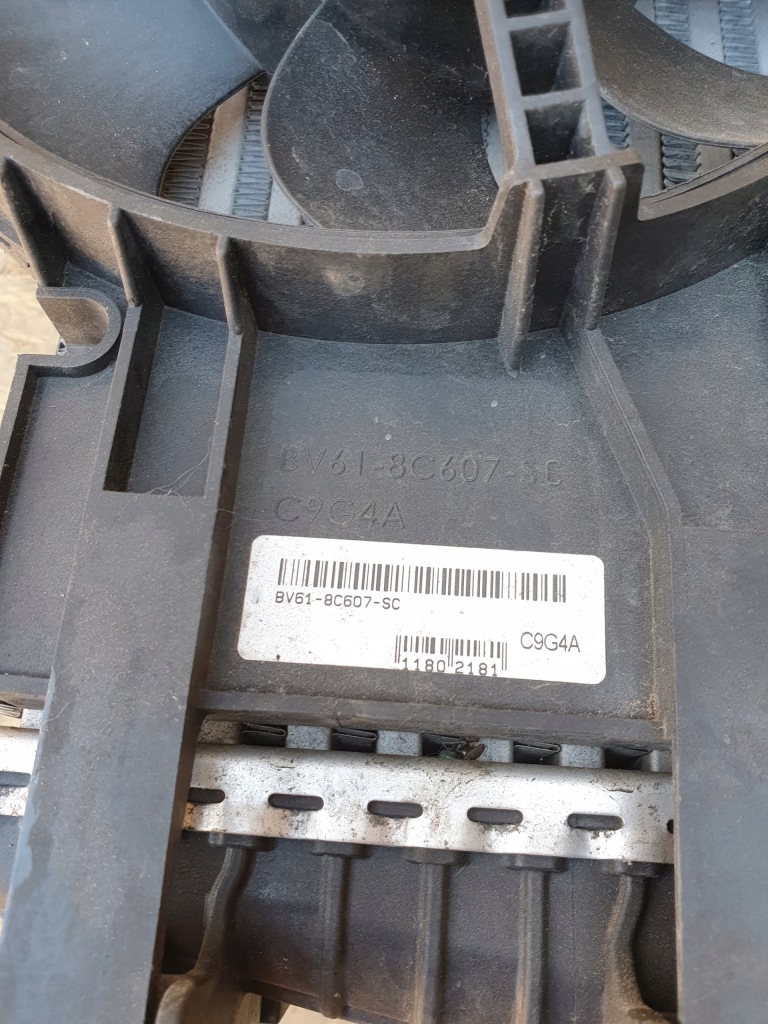 Focus mk3 1.0 интеркулер вентилятор cv61-9l440-vc Киев