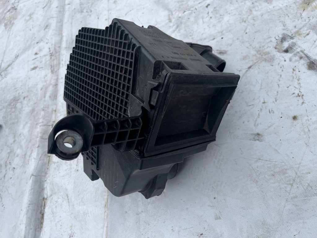 фото №1, Корпус фільтра повітря renault clio iv captur i 1.5 dci 0.9 tce