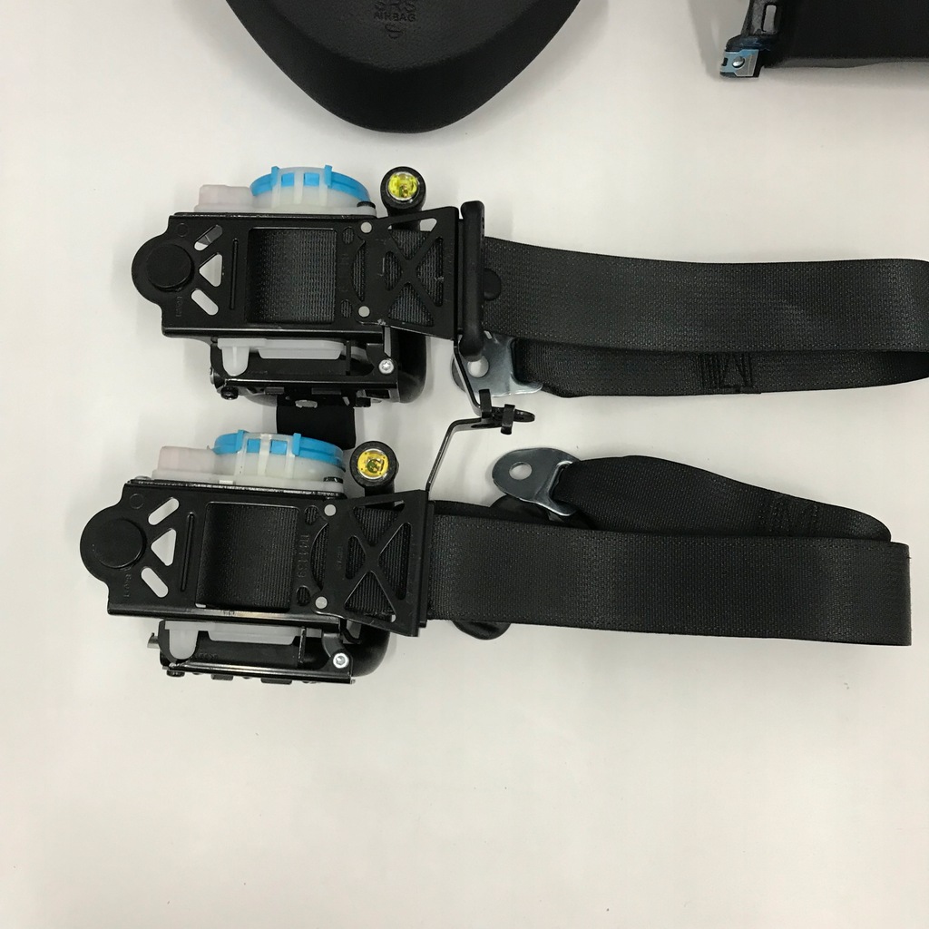 фото №9, C-hr панель приладів консоль подушки безпеки ремені подушка безпеки