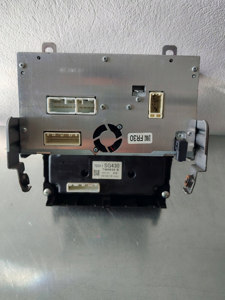 фото №8, Subaru forester iv sj радио панель pf-3734 86201sg300 clarion