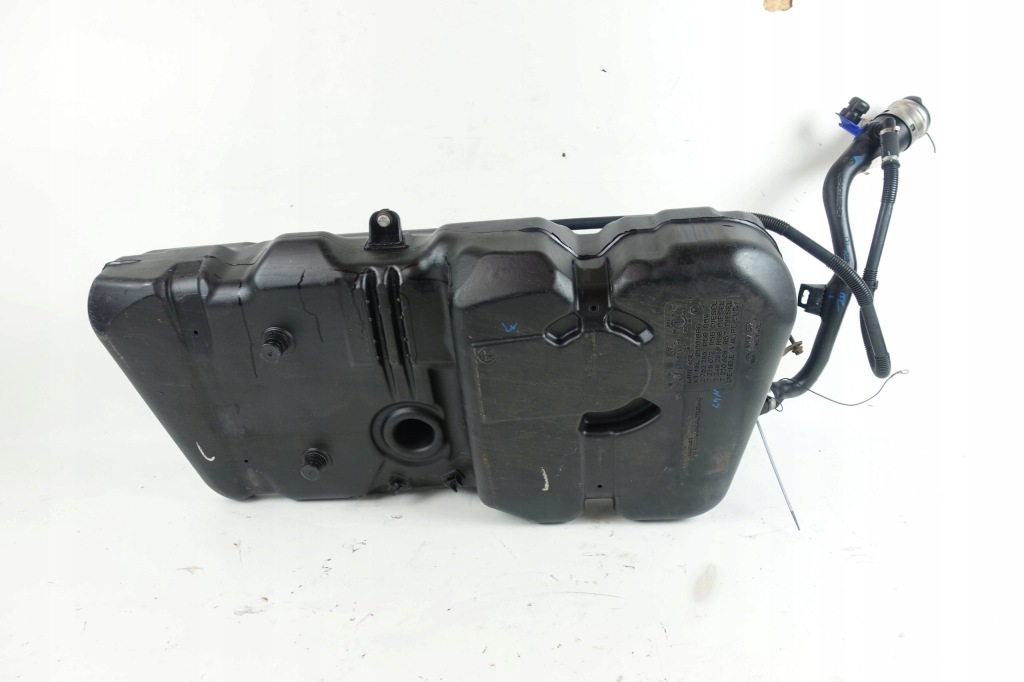 фото №2, Mini one r56 1.6d бак пального 2752285