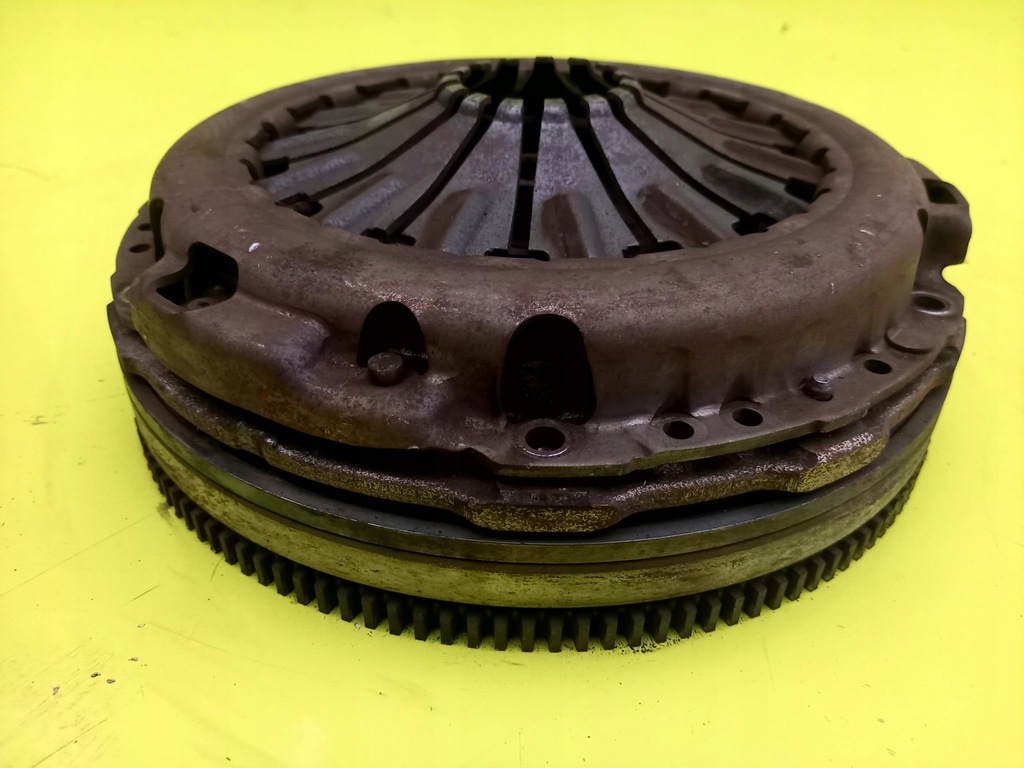 фото №5, Колесо двухмассовый сцепление 1.6 eco ford c-max mk2 10r