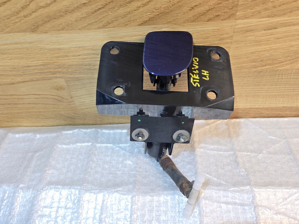 фото №4, Alfa romeo stelvio омыватель левый