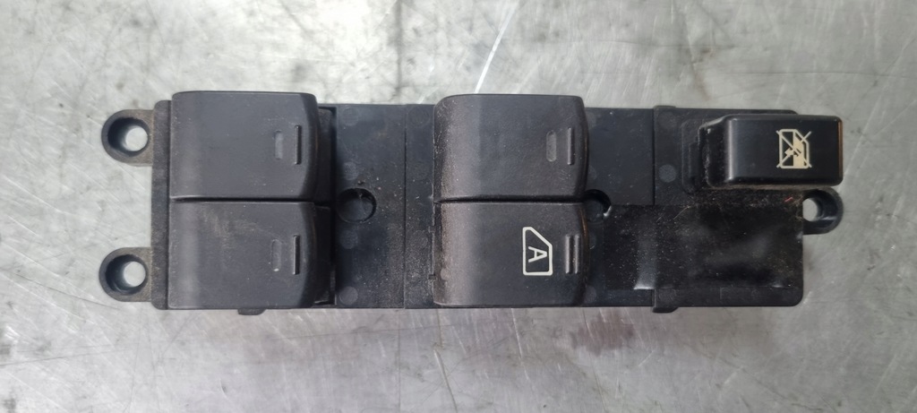 фото №1, Nissan navara d40 pathfinder r51 панель окон uk