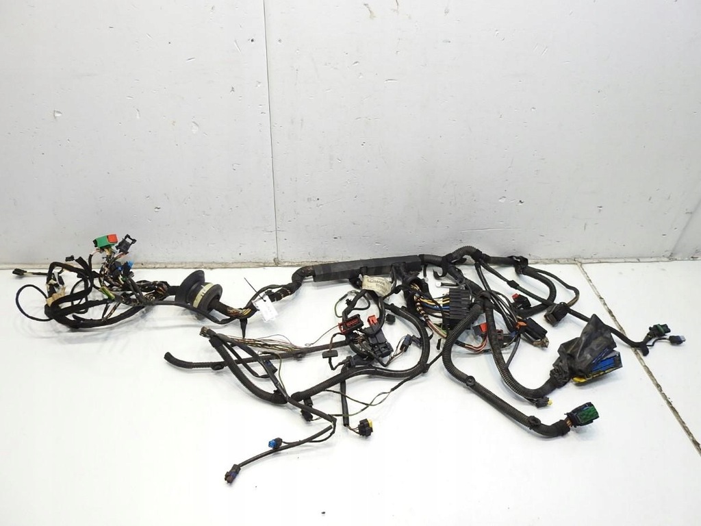 фото №9, Жгут электропроводка отсек двигателя peugeot 1007 1.6 16v
