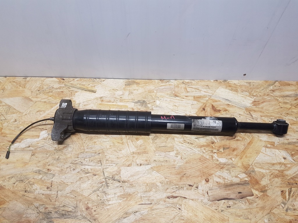 фото №1, Амортизатор задній maserati levante 670037439