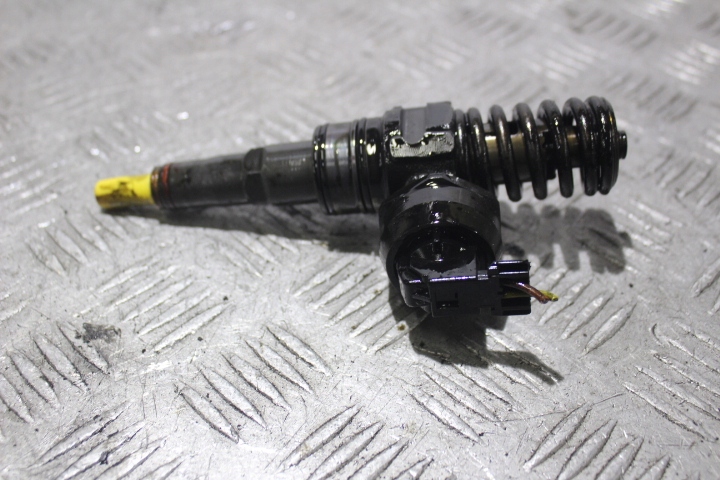 фото №1, Насоси-форсунки насос-форсунка skoda octavia ii 1.9tdi