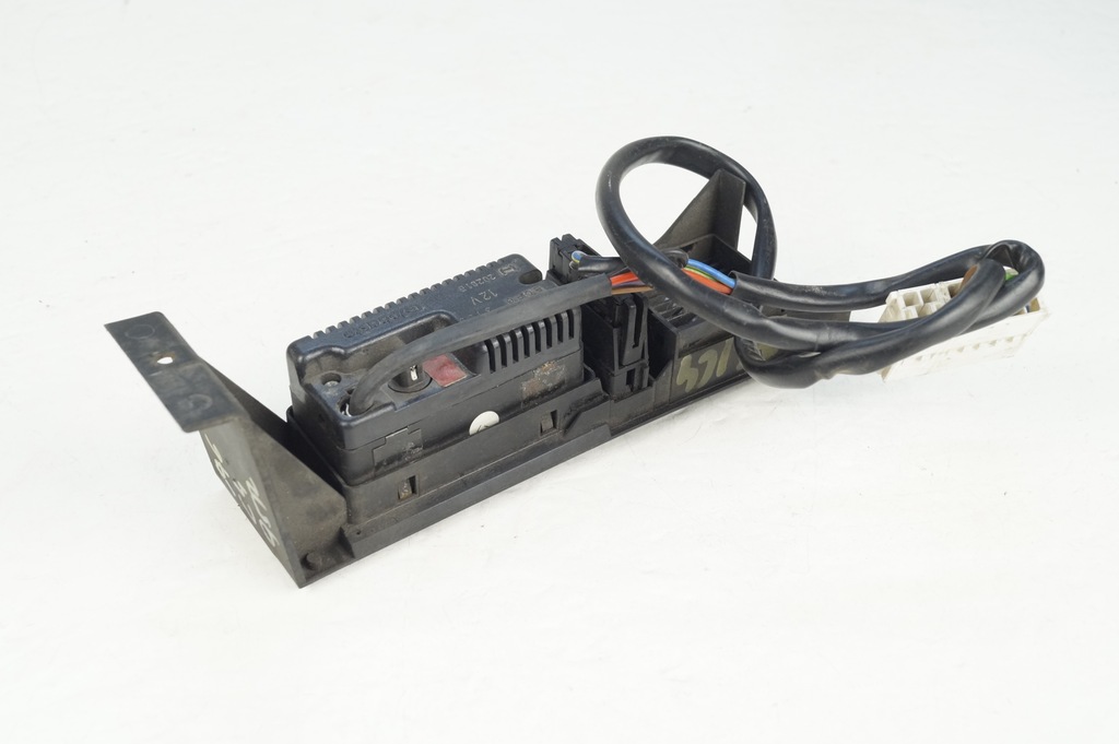 фото №12, Audi a6 c4 s4 панель управление webasto 4a0963099