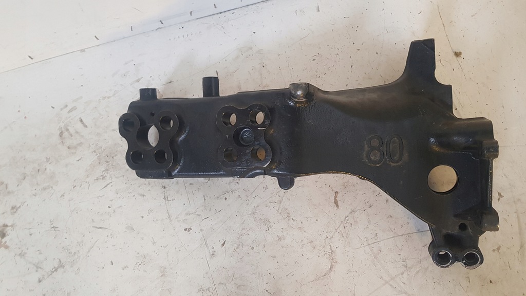 фото №1, Кронштейн кронштейн бампера scania s r g 2351680