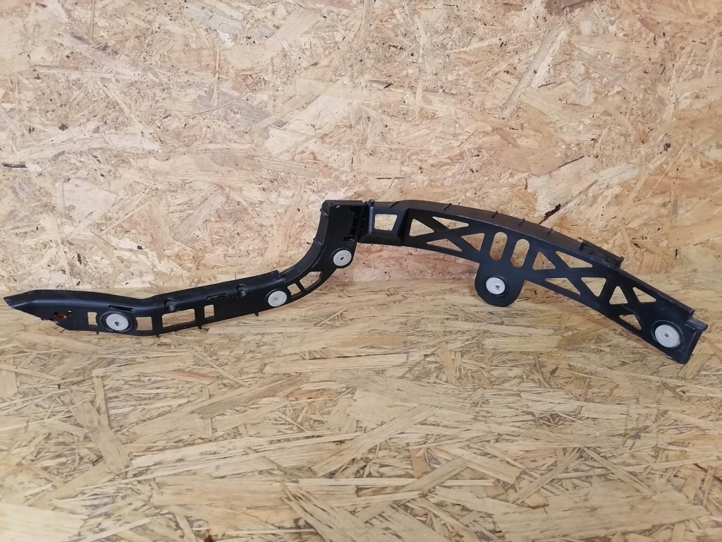 фото №7, Opel signum направляющая бампер правый задняя 24427908