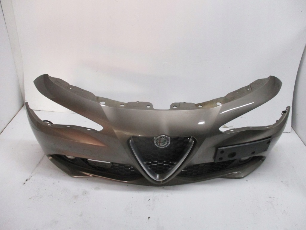 фото №2, Бампер alfa romeo giulia 18r pod радар перед передний