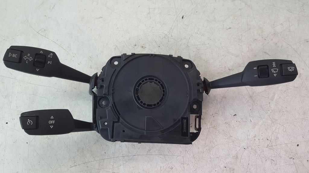 фото №1, Переключатель комбинированный bmw e90 e91 2,0