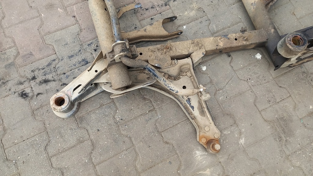 фото №4, Подрамник mercedes benz e w200 96r