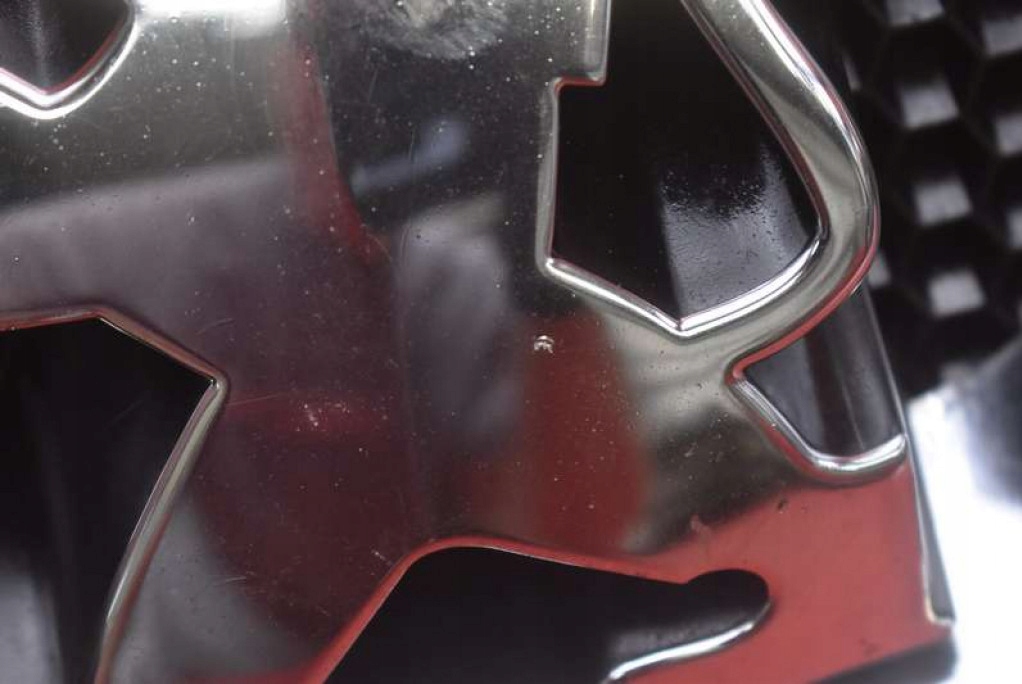 фото №7, Решётка радиатора решётка радиатора хром 18c0001030 peugeot 5008 1 i 09-13