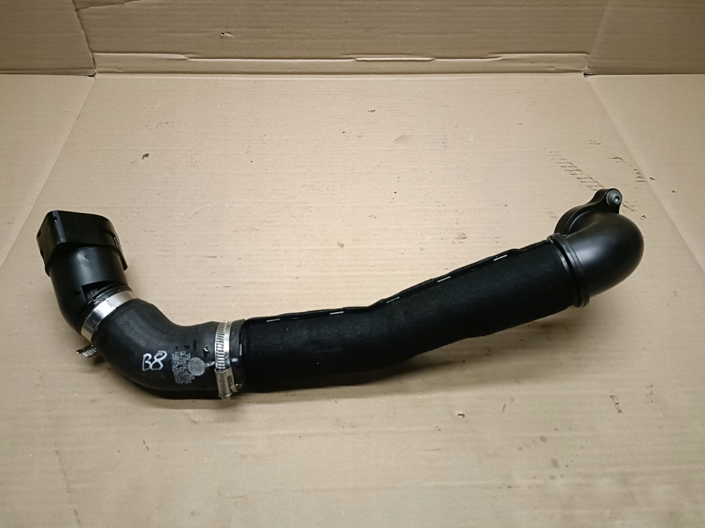 фото №1, Vw passat b8 2.0 tdi шланг повітря 04l145762ad