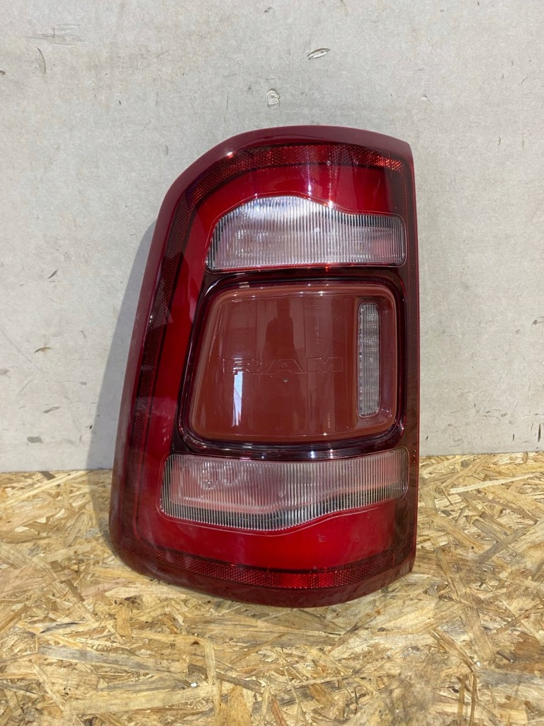 Купить Dodge ram v 2019+ фара левый задний  led мёртвая зона европа 68262531