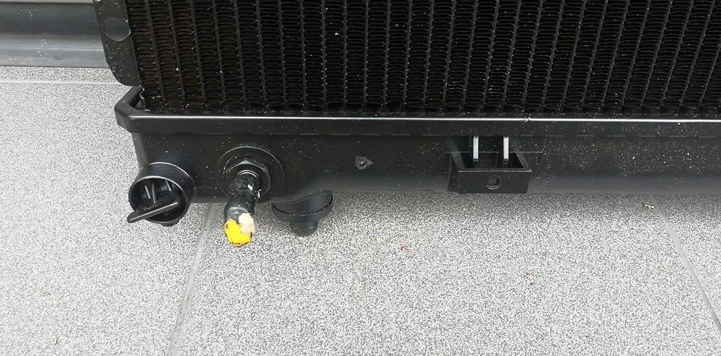 фото №8, Dodge dakota 87-99 радиатор wody nowa оригинал