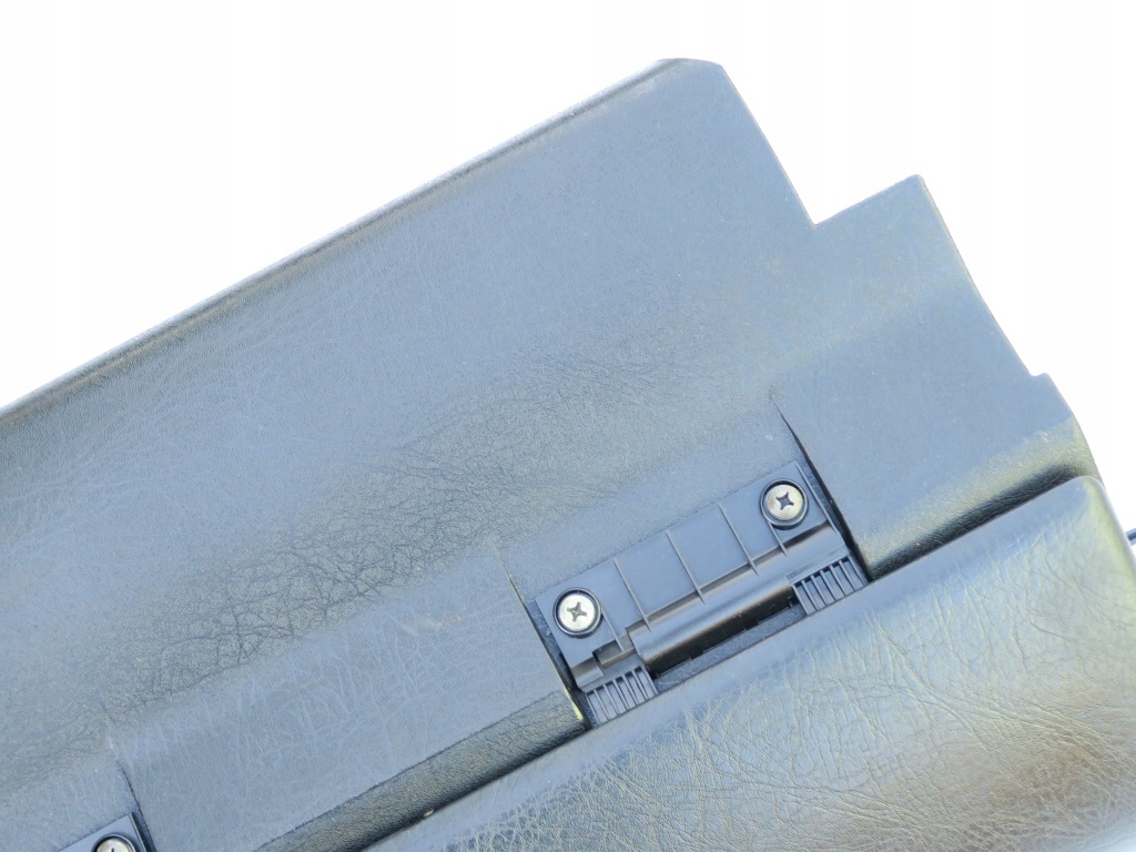 фото №4, Бардачок пасажира чорний audi 80 b2