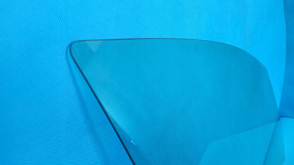 фото №3, Opel crossland стекло боковая дверь правый перед 2020