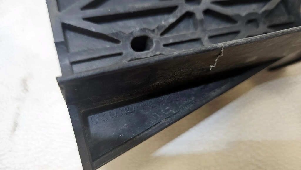 фото №6, Кронштейн бампера лівий правий toyota hilux viii 52676-0k020 52675-0k020