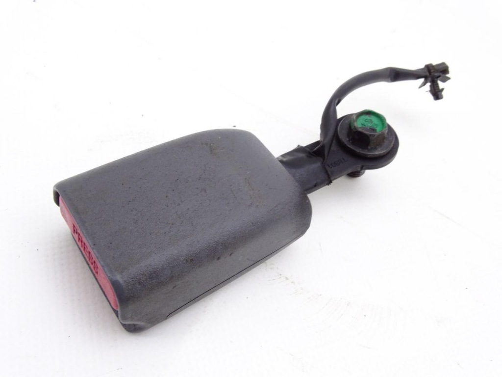 фото №1, Isuzu n35 n75 npr nqr 07-18 клипса поперечина