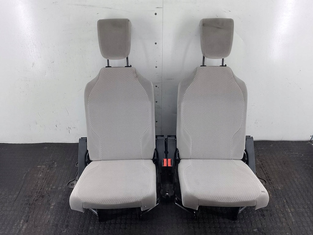 фото №1, Сиденья trzeci ряд citroen c4 grand picasso