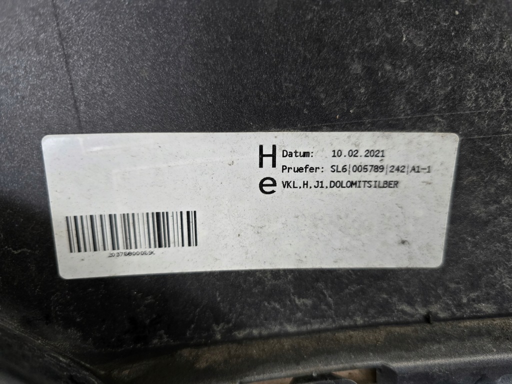 фото №7, Porsche taycan sport turismo бампер задній 9j1807983m