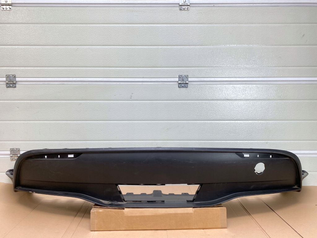 Купить Tesla model y спойлер спойлер накладка бампера задний  диффузор