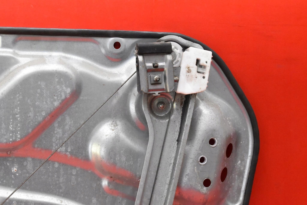 фото №7, Подъемник стекло левый перед eu 82470-2r000 hyundai i30 1 i fd kombi 07-10