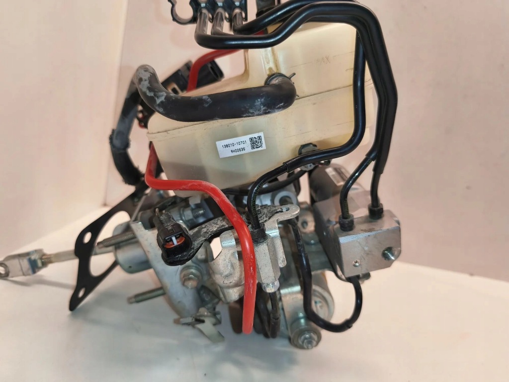 фото №4, Насос тормозная lexus ls v 4720711010