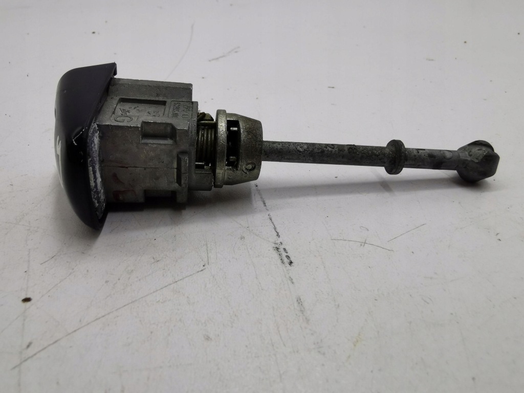 фото №5, Peugeot 5008 2011 ліва сторона вкладка замка двері передніх