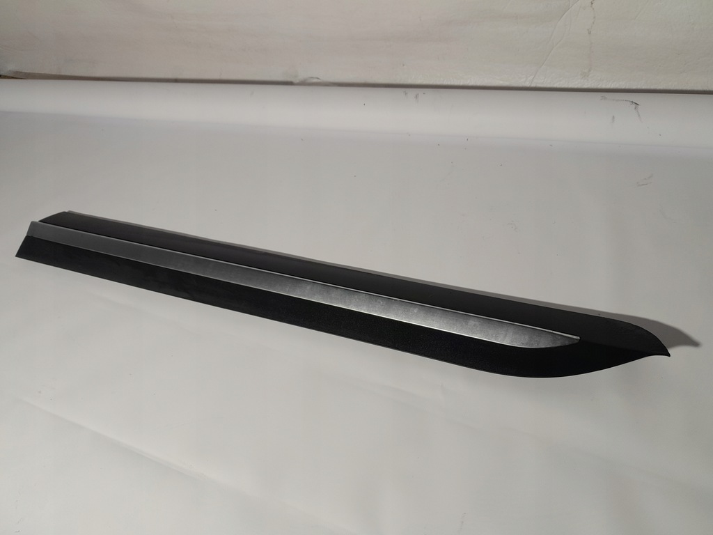 фото №2, Kia carnival 2022 молдинг поріг 87723-r0100