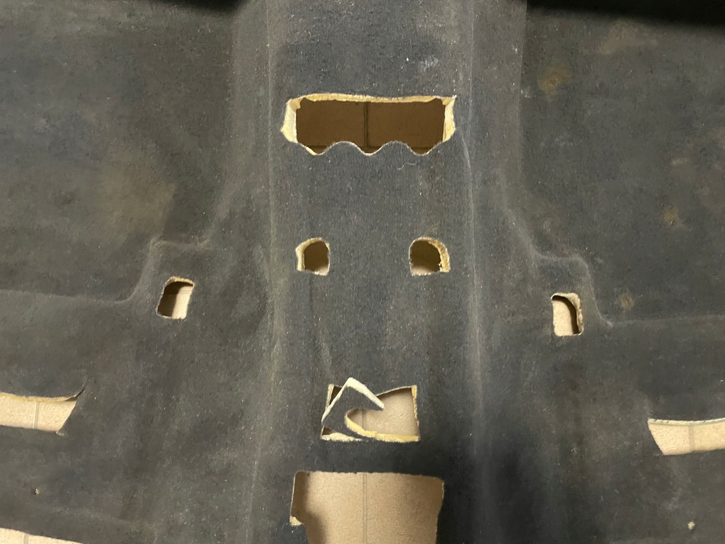 фото №4, Коврик обшивка задняя bmw f30 f31