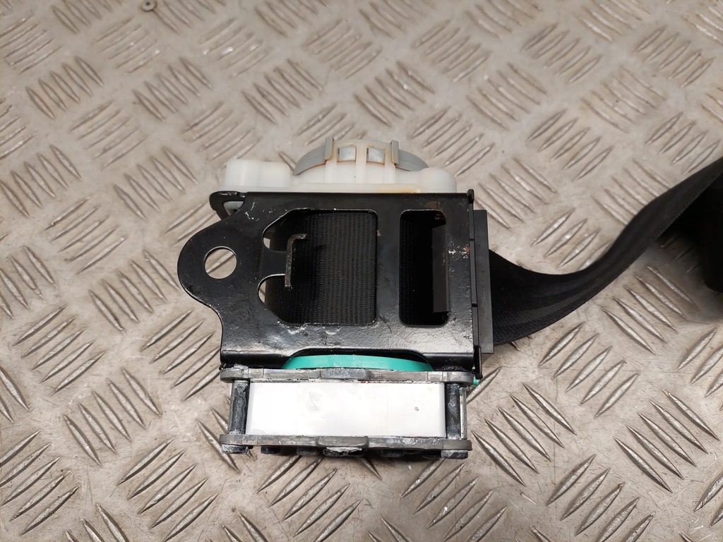 фото №7, Audi a8 d4 4h 4h0857807k задний ремни безопасности