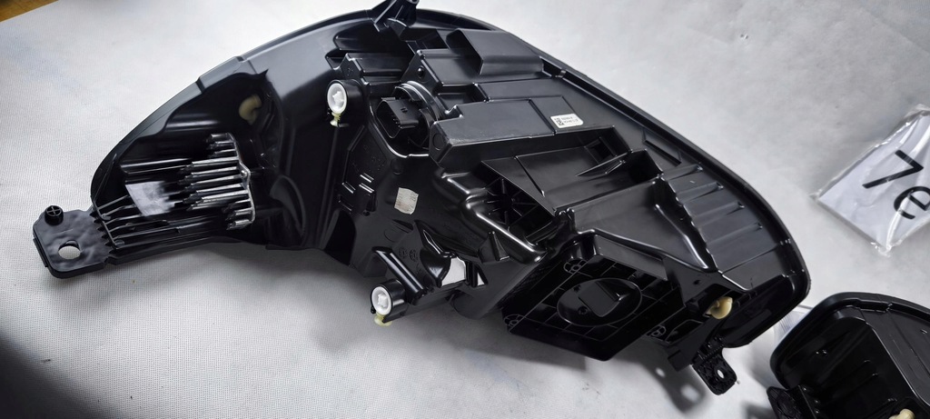 фото №13, Ford focuk mk4 lift full led лівий правий фара лампа 014cf / 015cf