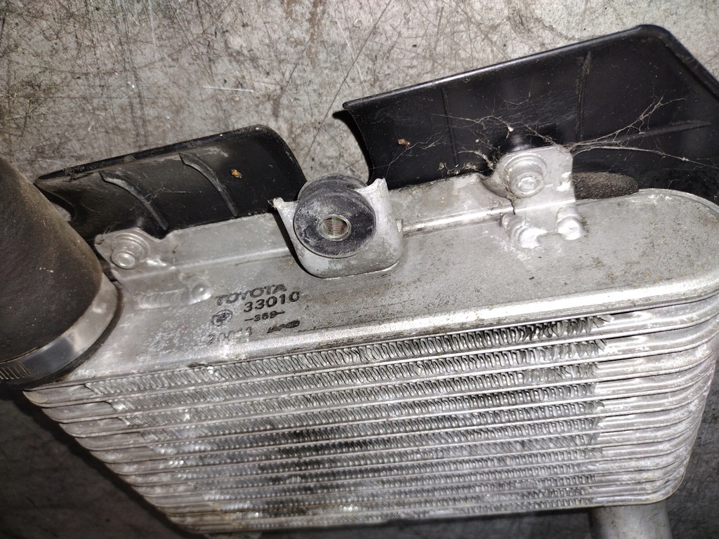 фото №8, Интеркулер toyota yaris 1.4 d4d 33010-369