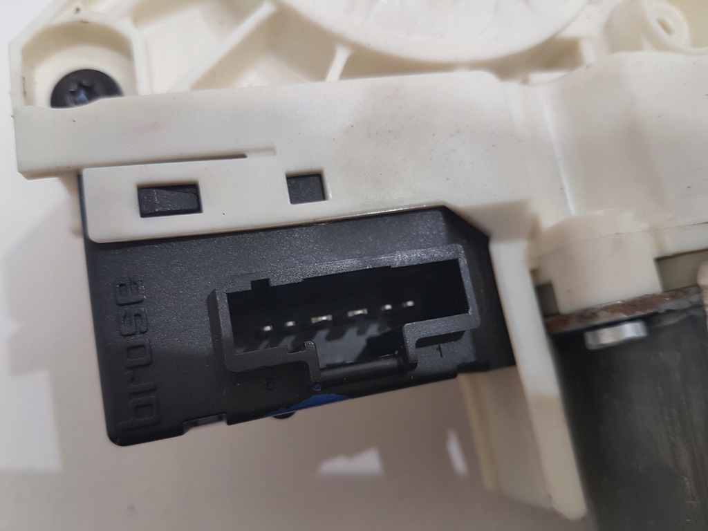 фото №7, Renault laguna iii подъемник стекло левый задняя 827010001r