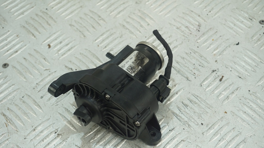 фото №1, Mercedes w213 2.2cdi клапан egr a6549062500 5000km