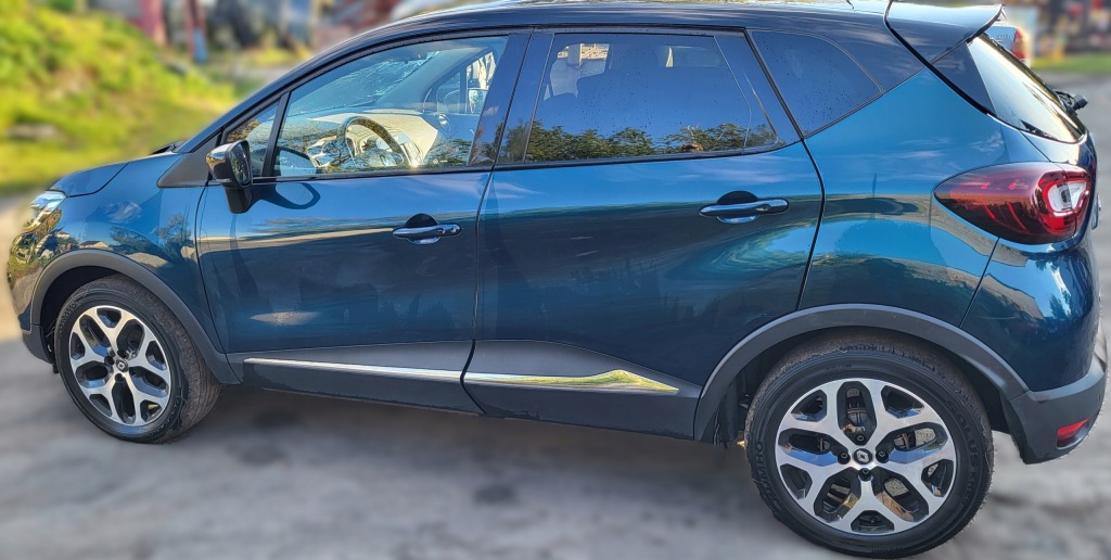 Перед бампер капот 2x крила лампа full led renault captur bixwd 0,9 18r. в Україні