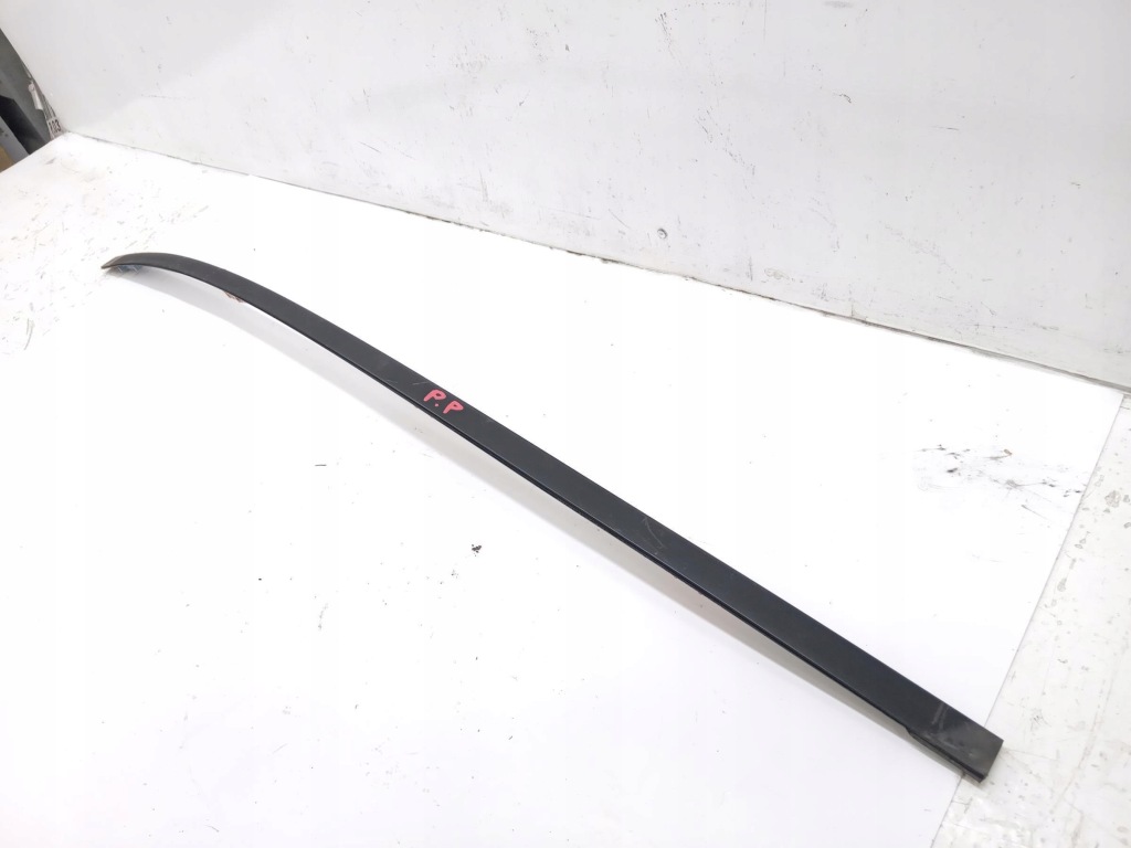 Купить Молдинг стекло передняя правая peugeot 4007.