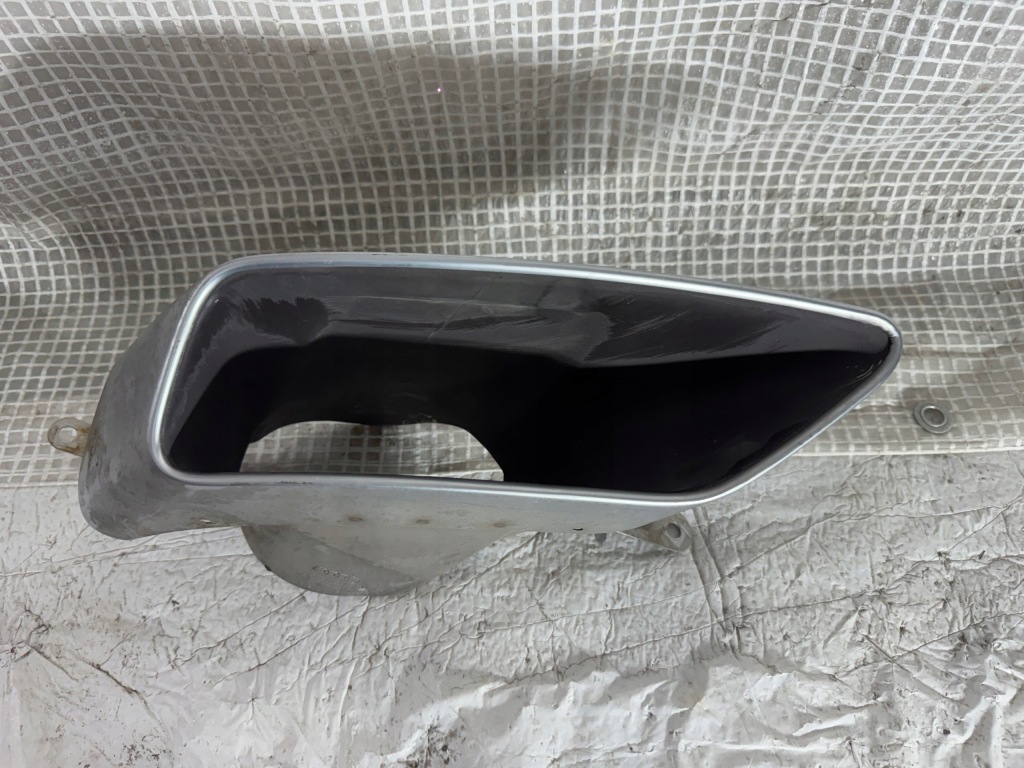 фото №1, Audi a4 b9 левая наконечник выхлоп гаситель