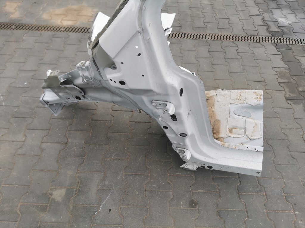 фото №7, Ford transit connect mk2 14-23r.- четверть левый перед