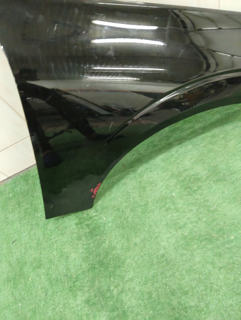 Крыло  перед правый  volvo xc60 2 с Разборки