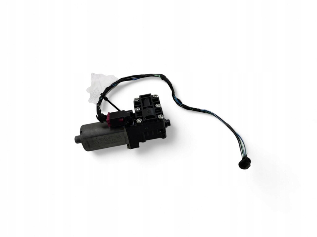 фото №7, Bmw 7 g11 g12 2017 моторчик регулировки колонки рулевого 0390207082