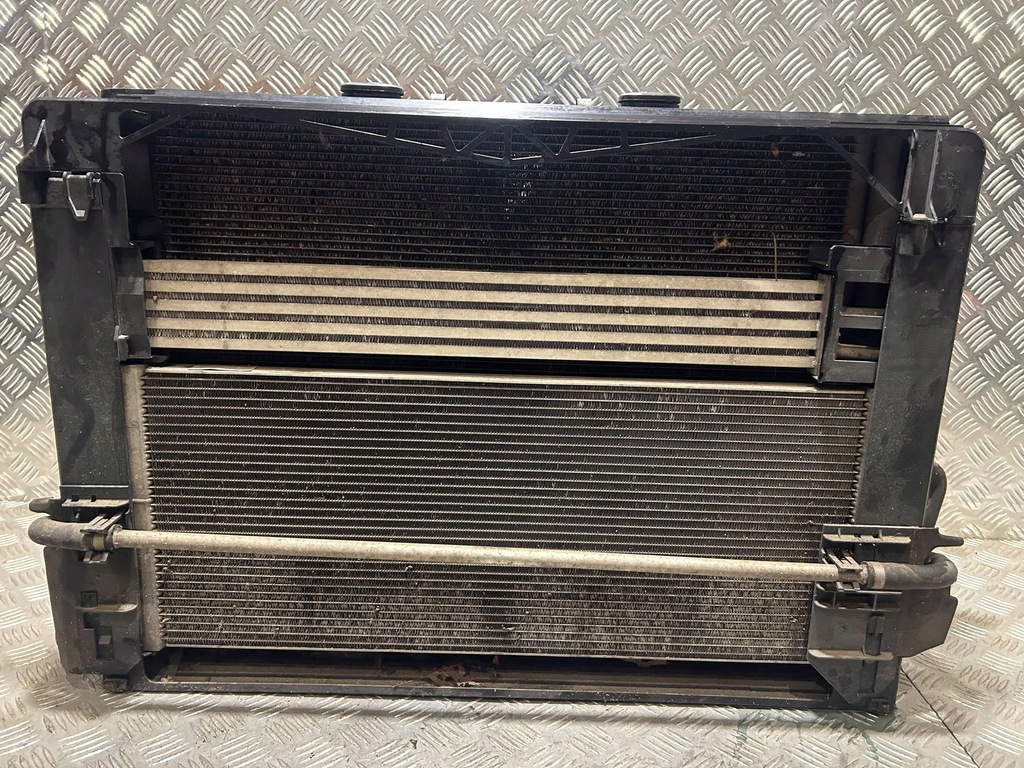 фото №12, Комплектна радіатор вентилятор wody bmw f01 f02 f10 f11 4.4 n63 8509743