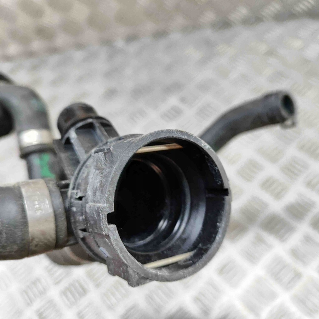 фото №8, Труба охолодження bmw ix i20 8475142 30700889 240kw 2022