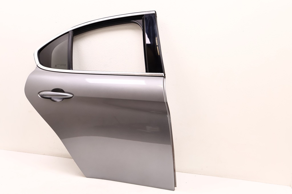 фото №4, Alfa romeo giulia двері праве задня 318