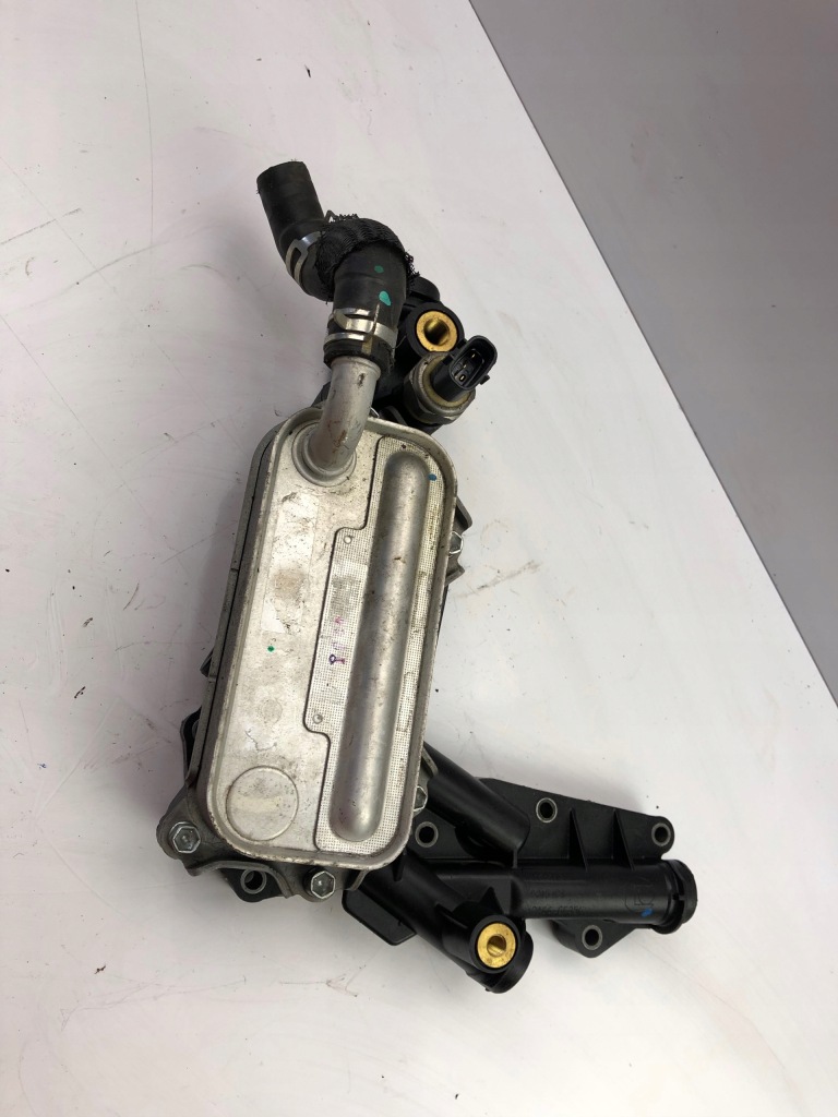 фото №1, Toyota rav4 corolla 2.0 радіатор оливи 157100r011